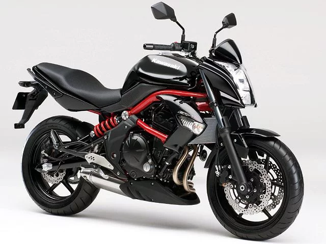Kawasaki ER-4n