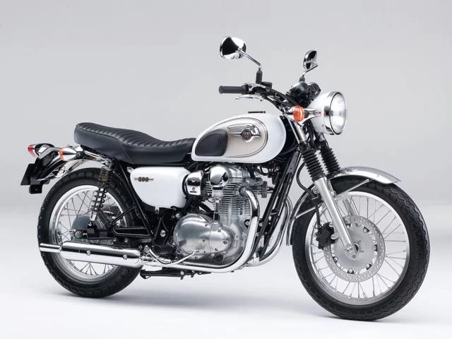 W800