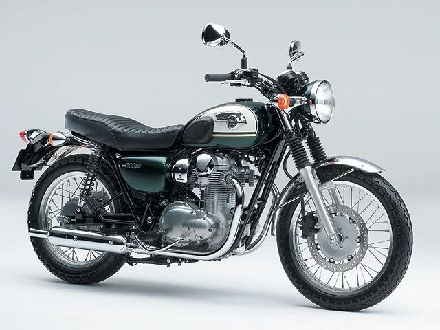 W800
