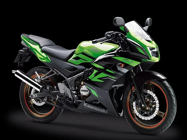 Kawasaki Ninja 150RR
