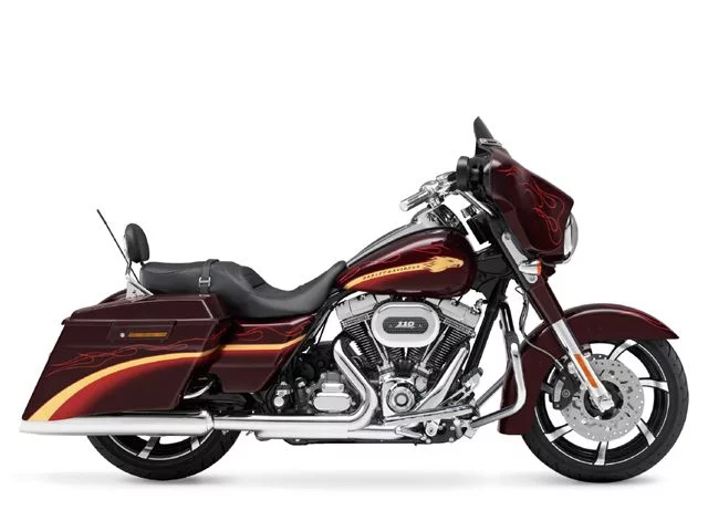 CVO FLHXSE Street Glide