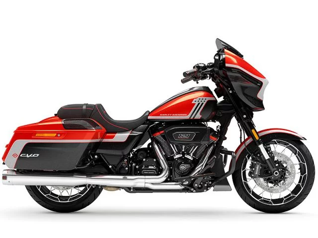 Harley-Davidson CVO FLHXSE Street Glide