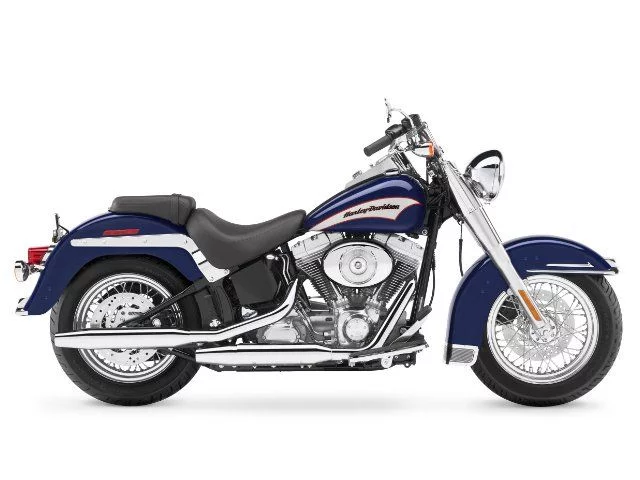 Harley-Davidson FLST Heritage Softail