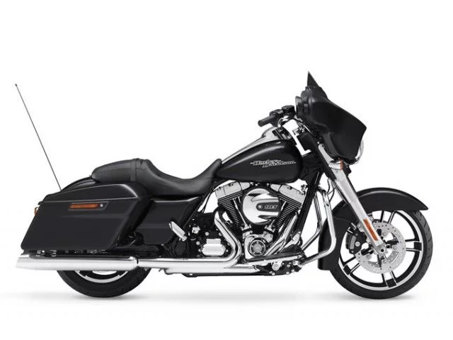 Harley-Davidson FLHXS Street Glide Special