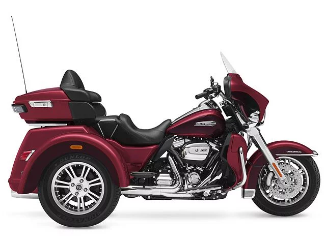 Harley-Davidson FLHTCUTG Tri Glide Ultra