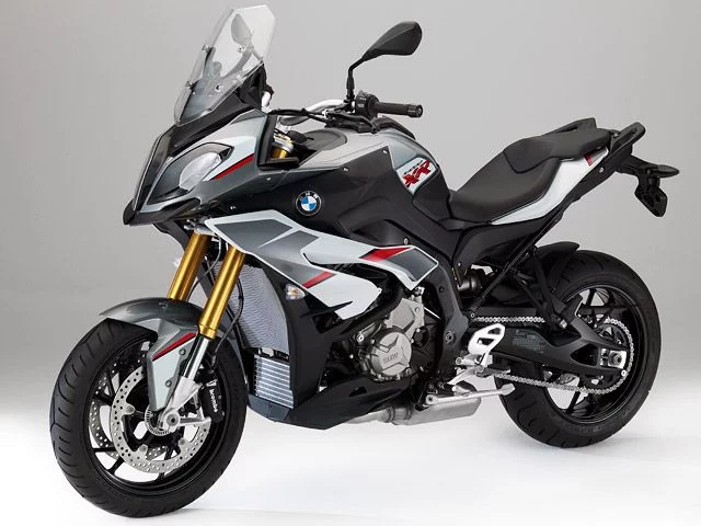 BMW S1000XR