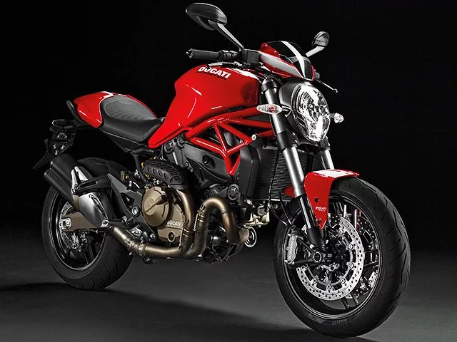 Monster 821 Stripe
