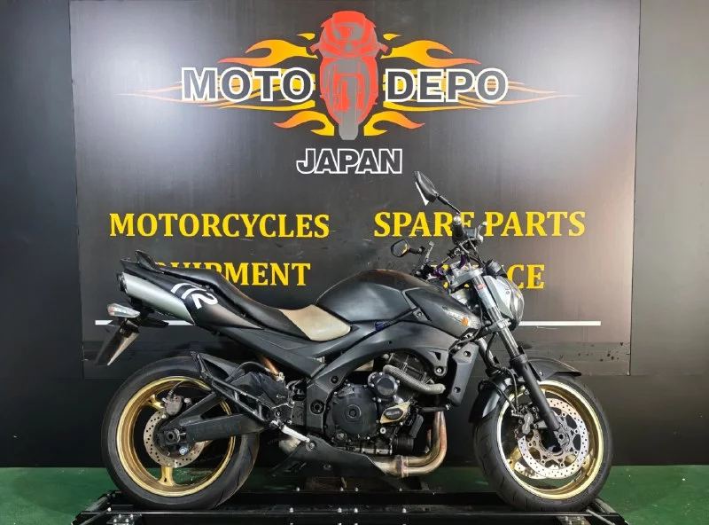 Мотоцикл Suzuki GSR400 2006