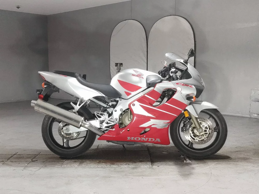 Мотоцикл Honda CBR600F4 2000