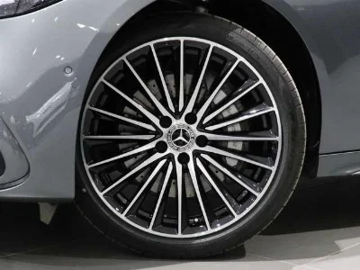 MERCEDES BENZ C CLASS