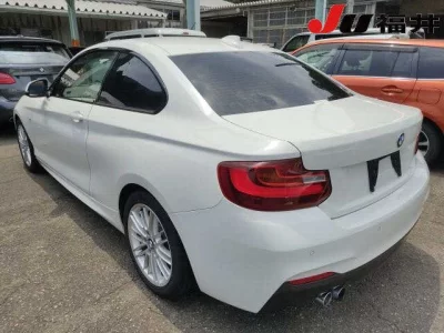 BMW 2 SERIES