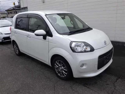 TOYOTA PORTE