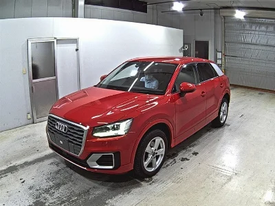 AUDI Q2