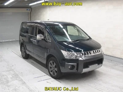 MITSUBISHI DELICA D5 2018 с аукциона, 2300cc, пробег 164 000 км