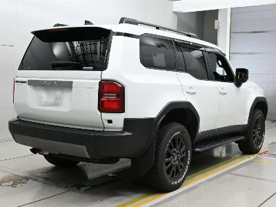 TOYOTA LAND CRUISER 250