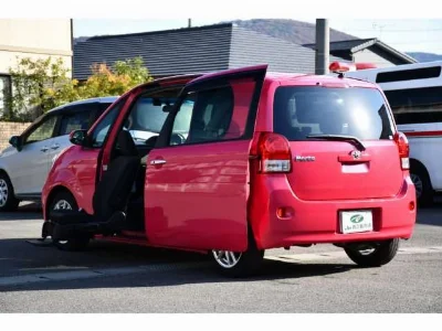 TOYOTA PORTE