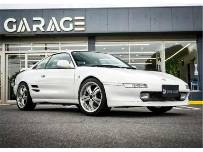 TOYOTA MR2