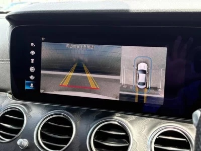 MERCEDES BENZ E CLASS