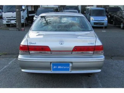 TOYOTA MARK II