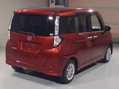 TOYOTA TANK