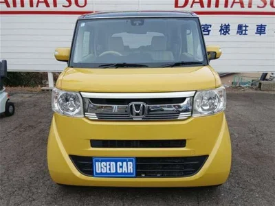 HONDA N BOX SLASH