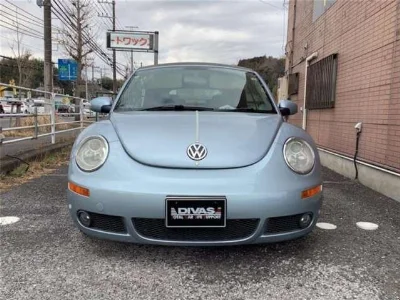 VOLKSWAGEN NEW BEETLE