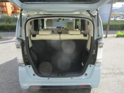 HONDA N BOX SLASH