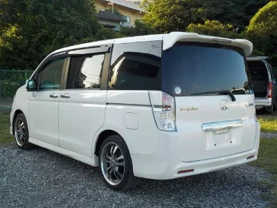 HONDA STEP WAGON