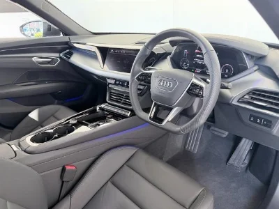 AUDI E-TRON GT QUATTRO