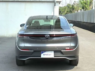 TOYOTA CROWN CROSSOVER