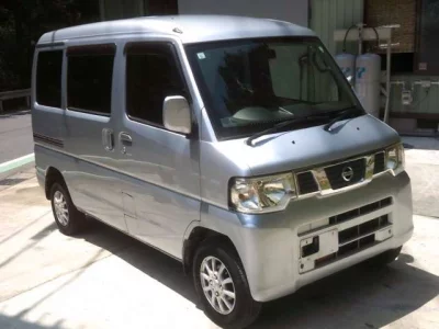 NISSAN CLIPPER VAN