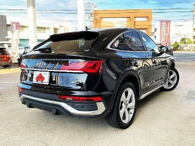 AUDI Q5 SPORTBACK