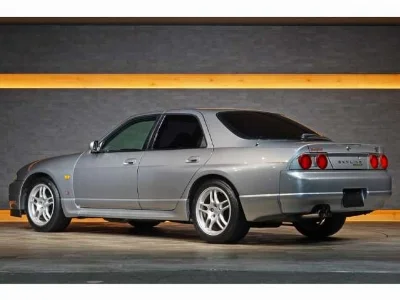 NISSAN SKYLINE