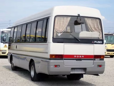 MITSUBISHI FUSO ROSA