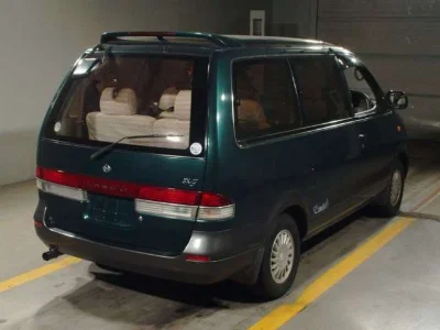NISSAN LARGO