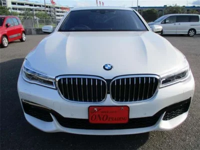 BMW 7 SERIES