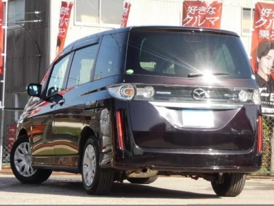 MAZDA BIANTE