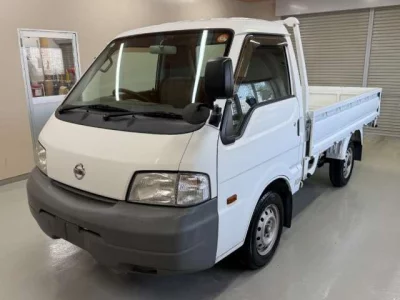 NISSAN VANETTE TRUCK