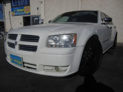 DODGE MAGNUM