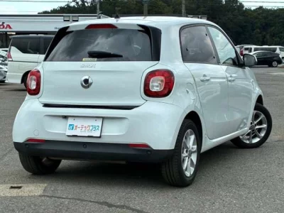SMART FOURFOUR