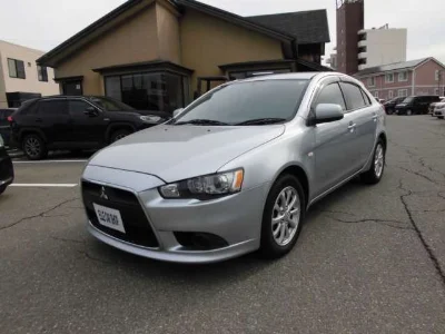 MITSUBISHI GALANT FORTIS SPORTBACK