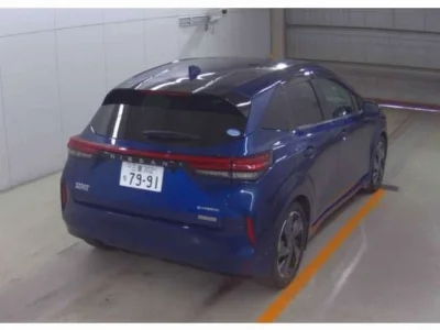 NISSAN AURA