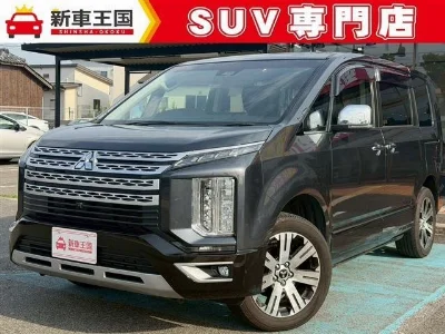 MITSUBISHI DELICA D5