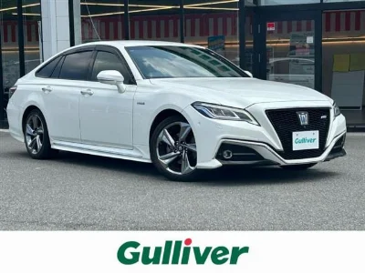 TOYOTA CROWN