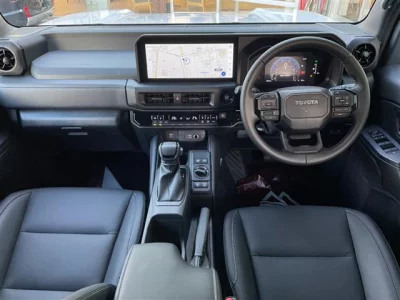 TOYOTA LAND CRUISER FJ