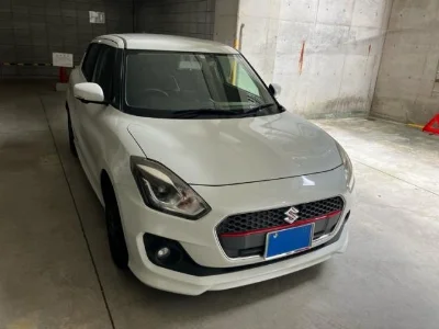 SUZUKI SWIFT 2017 с аукциона, 1000cc, пробег 73 000 км