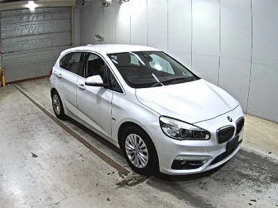 BMW 2 SERIES