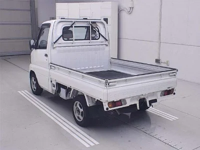 NISSAN CLIPPER TRUCK