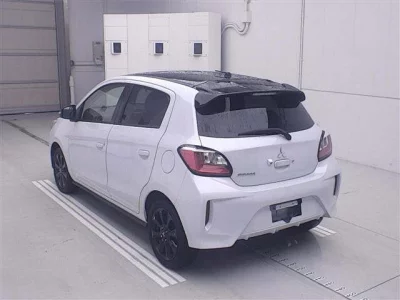 MITSUBISHI MIRAGE