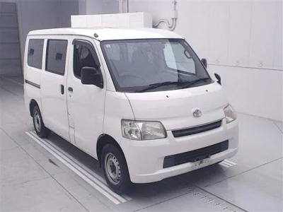 TOYOTA LITE ACE VAN